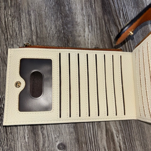 Elegant Bostanten White and Brown Women's Wallet - Picture 4 of 5